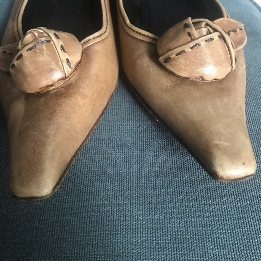 Prada pointy  light brown flats (37) - Picture 7 of 7